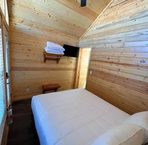 065 Star Gazing Tiny Nr Grand Canyon South Rim Sleeps 8 Chalet